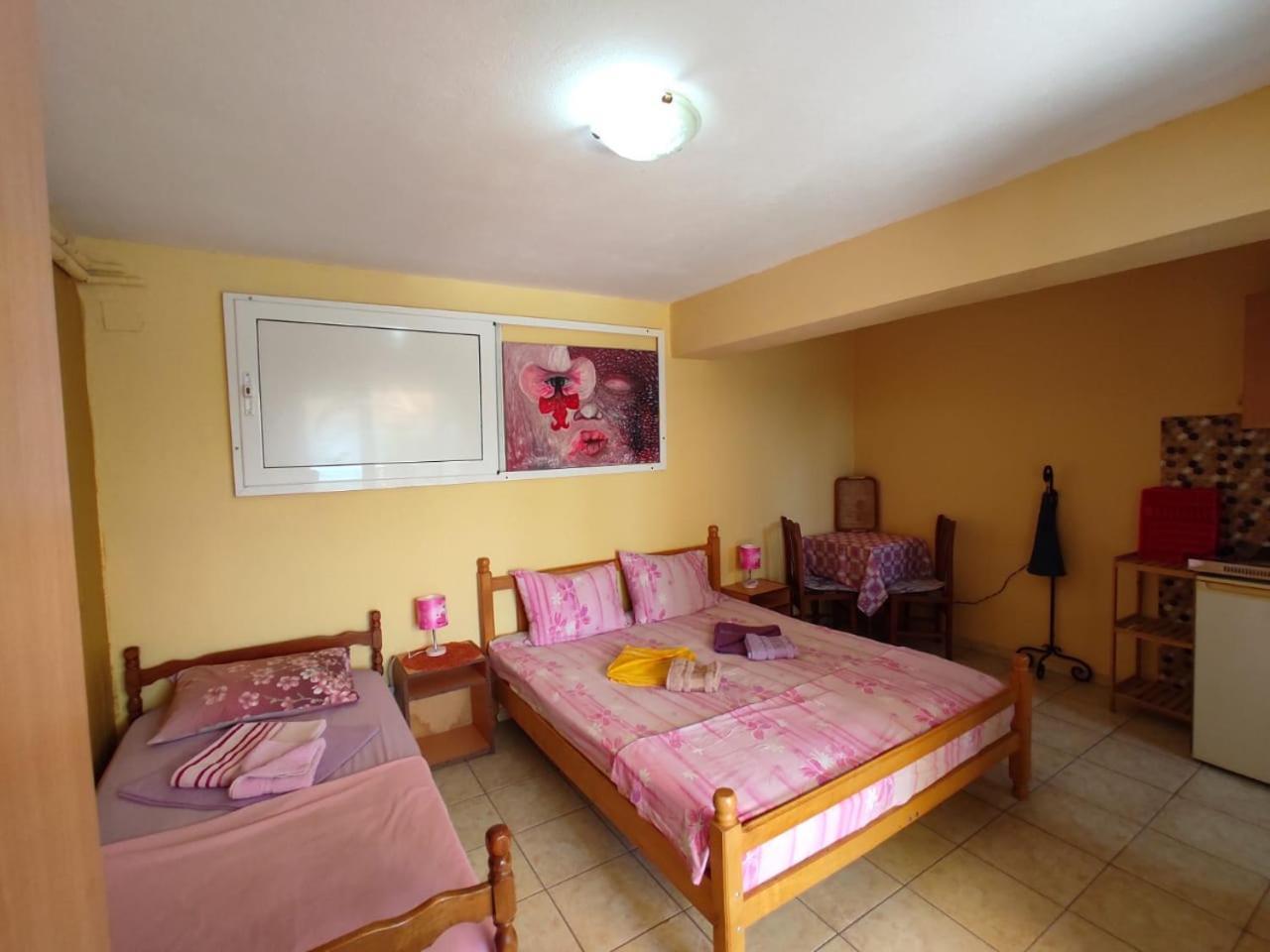 Apartments Baja Ulcinj Rum bild